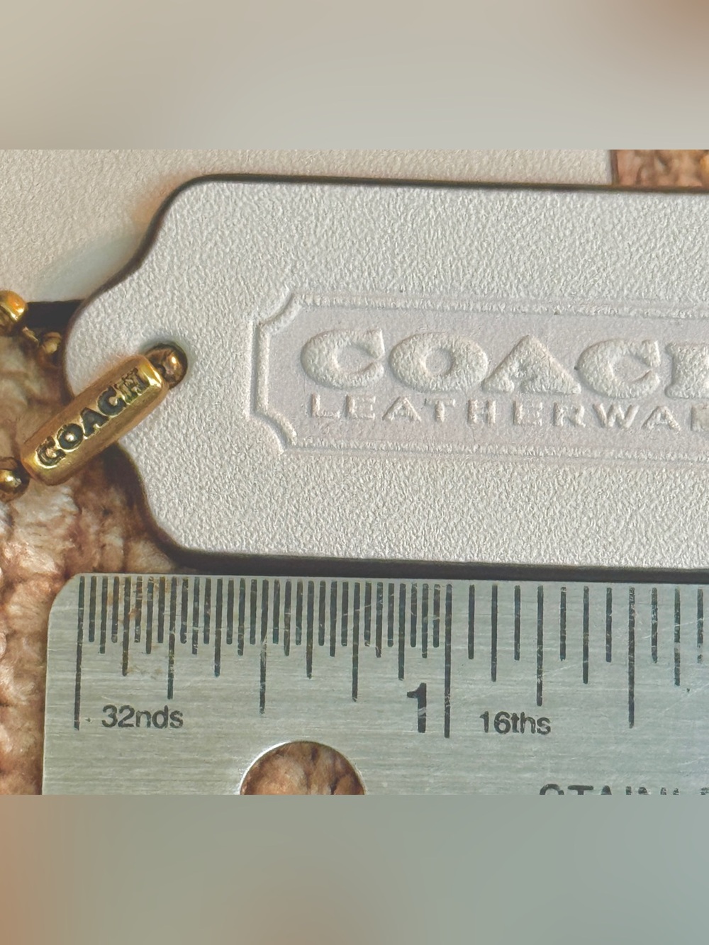 Coach Leather Double Sided Embossed + the gold stamped Curved Zip Bag Tag - Picture 14 of 15